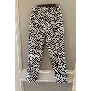 PacSun Women's Zebra Print Dad Jeans High Waist Baggy Straight Size 26 Buttonfly